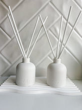 Load image into Gallery viewer, Reed Diffuser 150ml Bundle