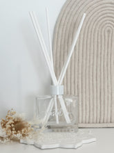 Load image into Gallery viewer, Reed Diffuser - 100ml