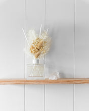 Load image into Gallery viewer, 'Natural Tones' Floral Reed Diffuser